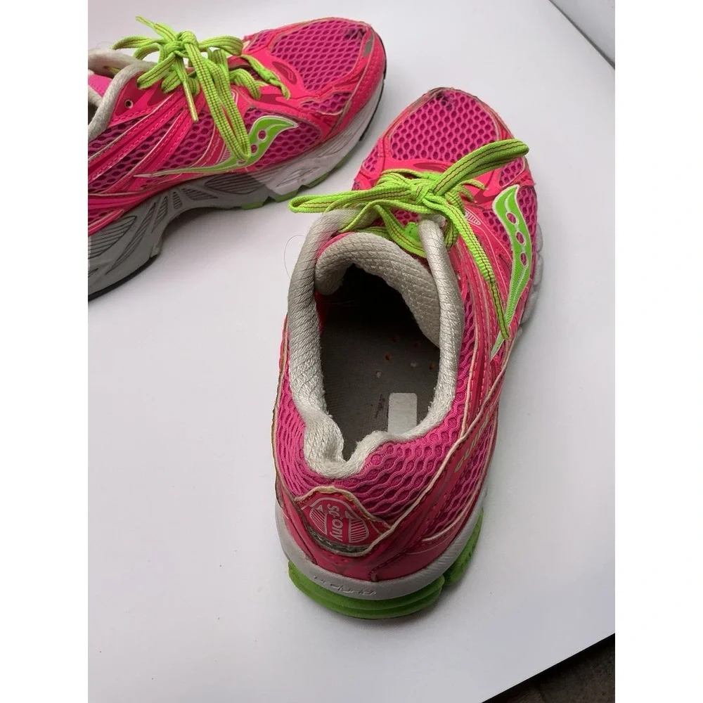 Saucony Guide Womens 9.5 Pink Green Running Shoes Athletic Sneakers